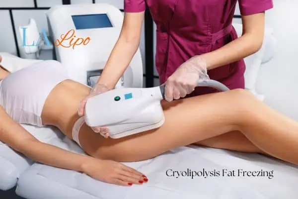 Woman receiving coolsculpting St Helens treatment on her thighs