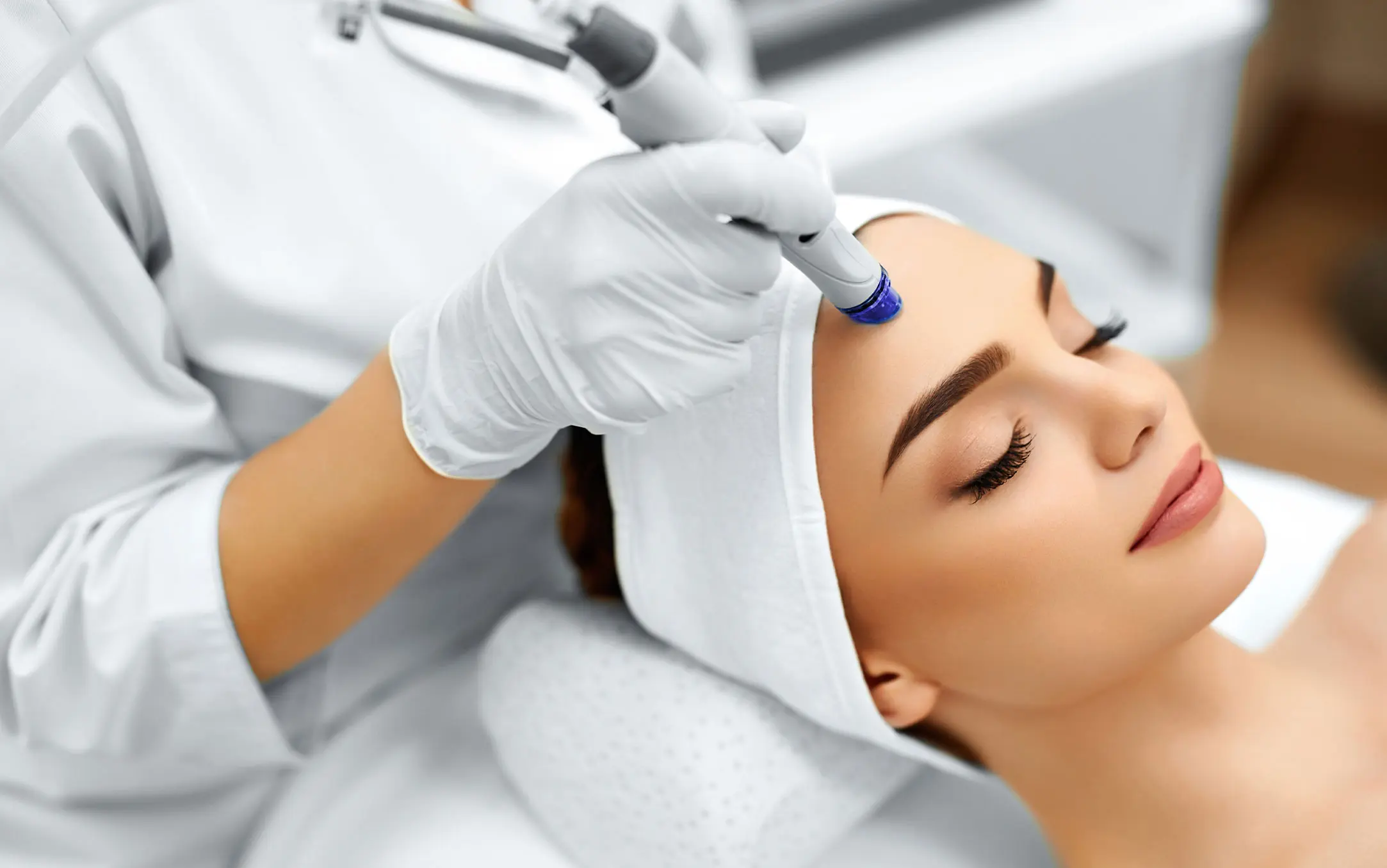 What Is Collagen Lift Therapy and How Can It Help Ageing, Loose Skin St Helens?